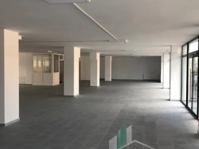 Spațiu Comercial de închiriat | 612 mp+Terasă | 10 Parcări | Corneliu Coposu