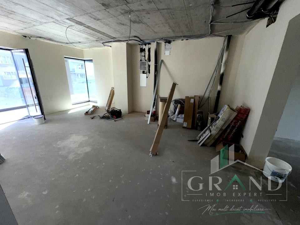 SPAȚIU COMERCIAL 120mp | 4 ÎNCĂPERI | 3 BAI | TERASĂ 20mp | PARCARE | VIVO MALL