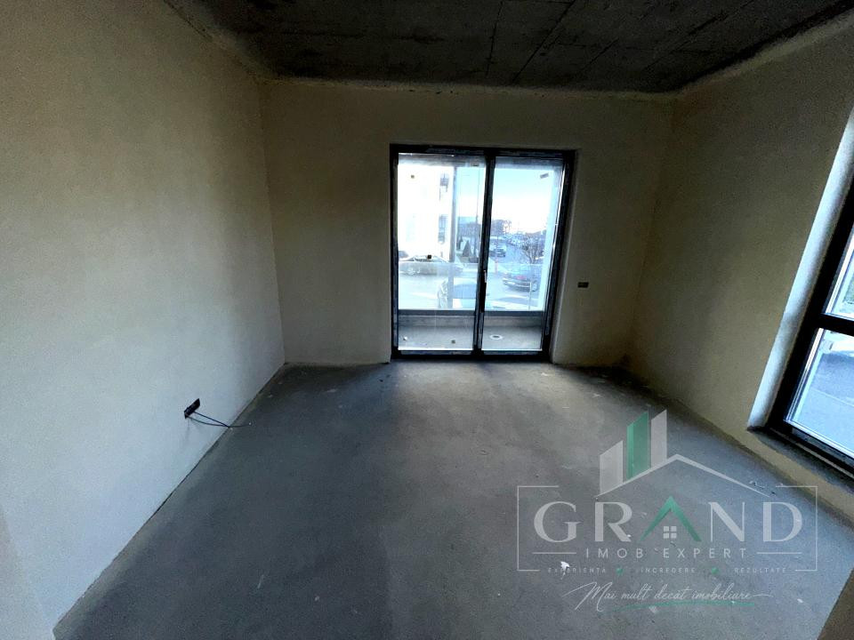 SPAȚIU COMERCIAL 120mp | 4 ÎNCĂPERI | 3 BAI | TERASĂ 20mp | PARCARE | VIVO MALL