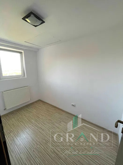 Apartament 3 camere + parcare, Mănăștur