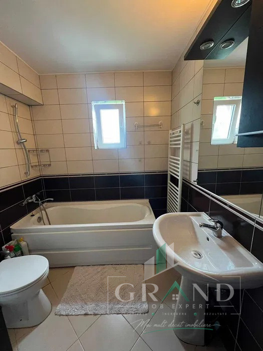 Apartament 3 camere + parcare, Mănăștur