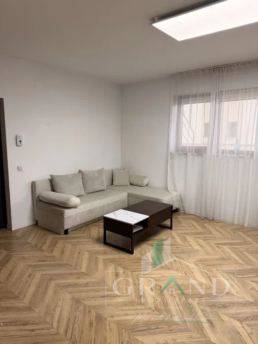 2 camere | Parcare CF | Bloc 2019 | Zona Răzoare–în spate la VIVO