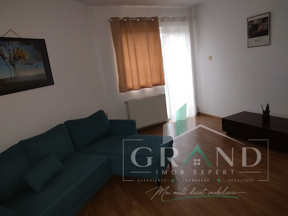 Casa individuală de închiriat | 3 camere | Curte | Terasă | Garaj | Gazon | Jucu