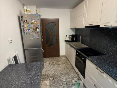Apartament 3 camere | DECOMANDAT| Zona Iulius