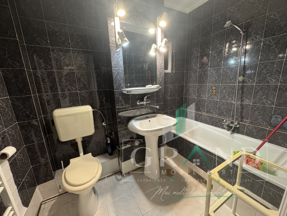 APARTAMENT 2 CAMERE | DECOMANDAT | 64 MP | BALCON | MĂNĂȘTUR–PRIMĂVERII–MOL