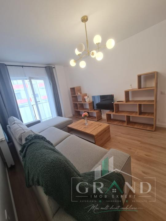 Apartament de vanzare 2 camere decomandate, Sesul de Sus, Floresti