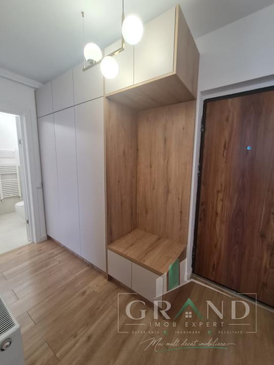 Apartament de vanzare 2 camere decomandate, Sesul de Sus, Floresti