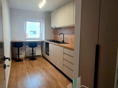 Apartament de vanzare 2 camere decomandate, Sesul de Sus, Floresti