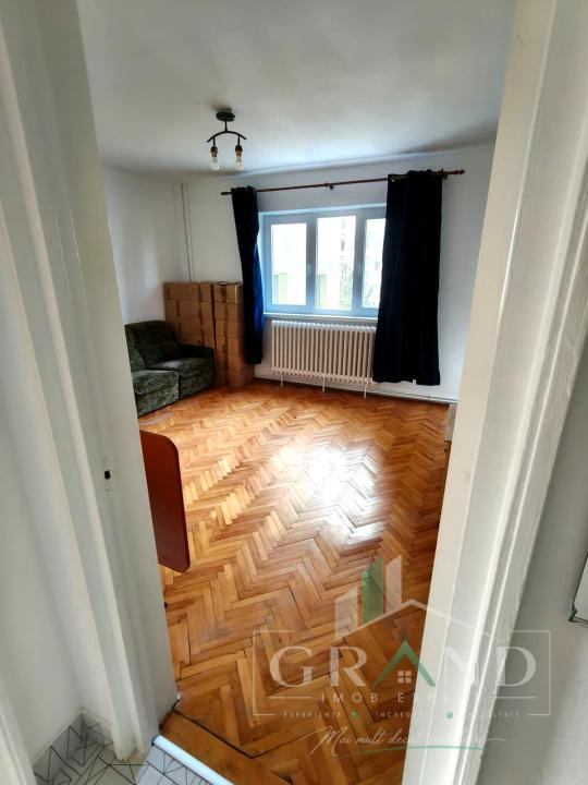 2 camere decomandate | Etaj 6/10 | Balcon | Centrală proprie | Clăbucet,Mănăștur