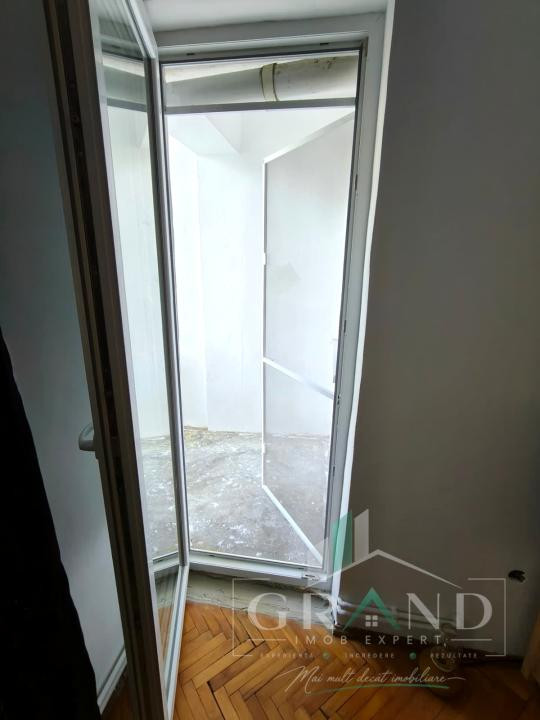 2 camere decomandate | Etaj 6/10 | Balcon | Centrală proprie | Clăbucet,Mănăștur