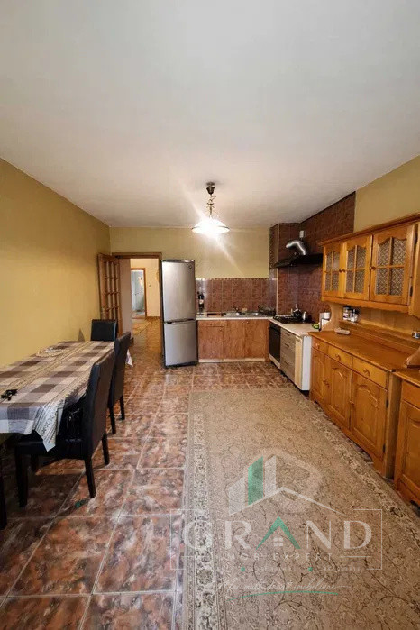 Casă individuală| 200 mp utili | 5 camere | Curte | 2 parcări | Gheorgheni