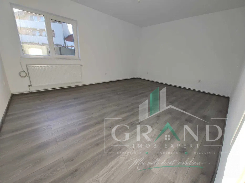 Casa Moderna | 5 Camere | Curte Interioara | Garaj | Parcare | Iris/Oasului