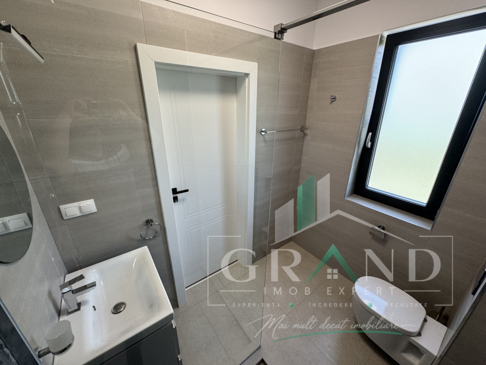 Casă modernă cu 4 camere | Terasă | Grădină | Garaj | Borhanci–Romul Ladea