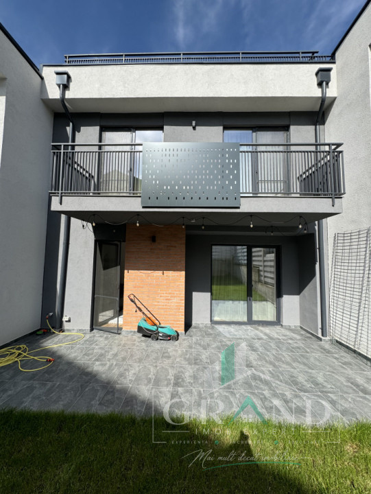 Casă modernă cu 4 camere | Terasă | Grădină | Garaj | Borhanci–Romul Ladea