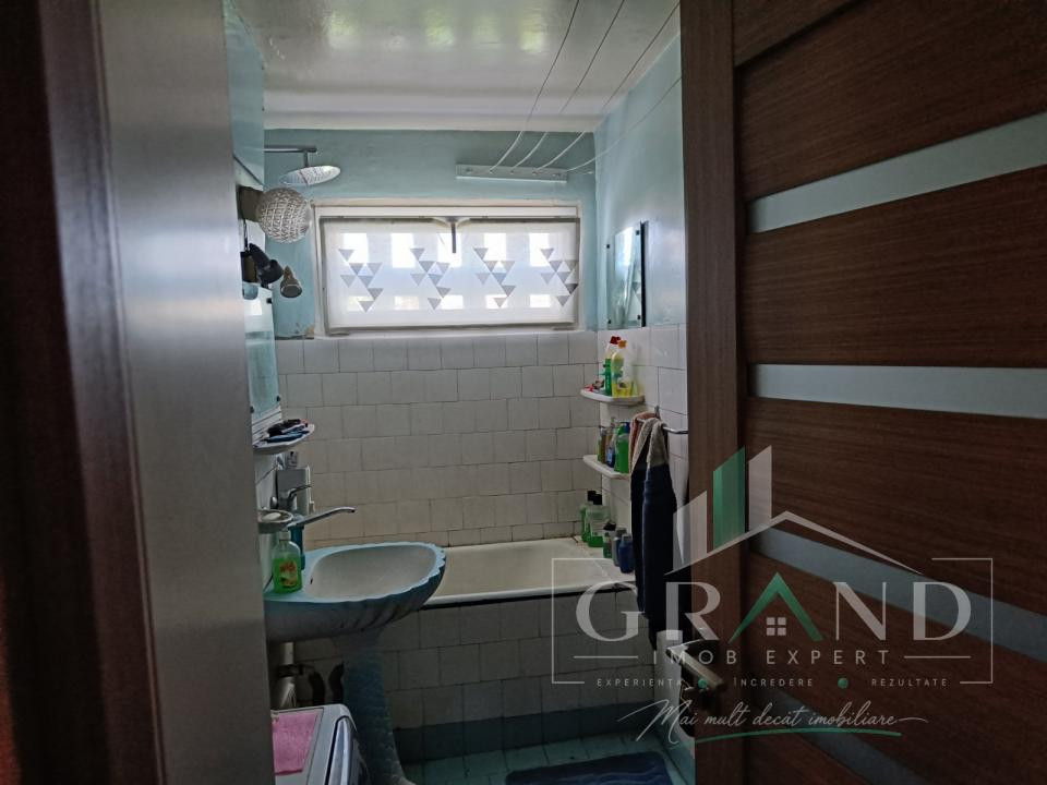 Ap 4 camere |Balcon |Zona Manastur-Parâng/McDonald’s/Petrom