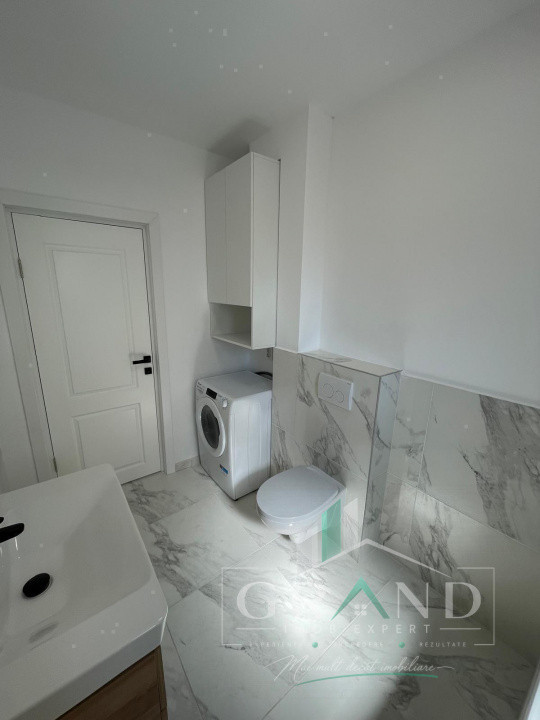 Apartament 2 camere | Semidecomandat | Parcare | Floresti 