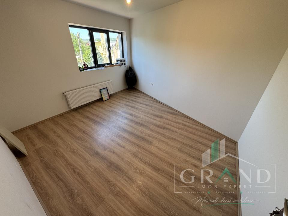 Hală multifuncțională+spații administrative/de locuit 558mp | Iris–Piața 1 Mai