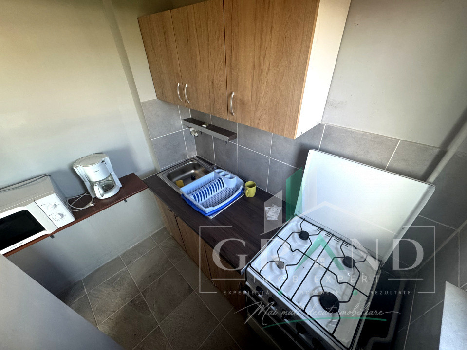 Garsonieră | Balcon închis | Etaj intermediar | Mărăști–zona Răsăritului