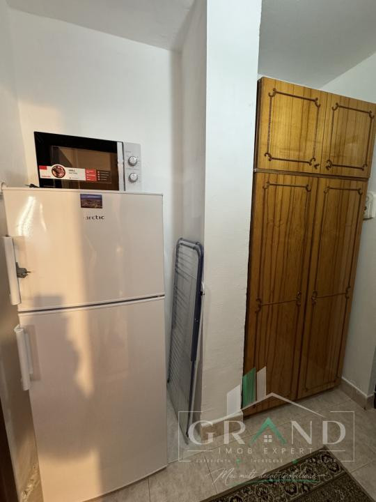 Garsonieră cu BALCON | 26 mp | UMF–Zorilor/P-ța Zorilor | Etaj 2/4 