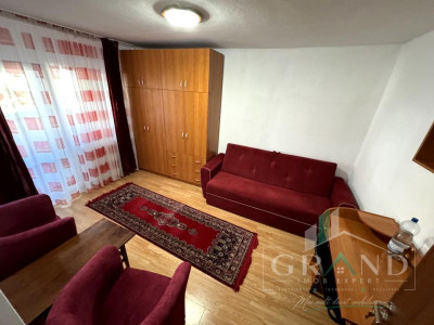 Garsonieră cu BALCON | 26 mp | UMF–Zorilor/P-ța Zorilor | Etaj 2/4 