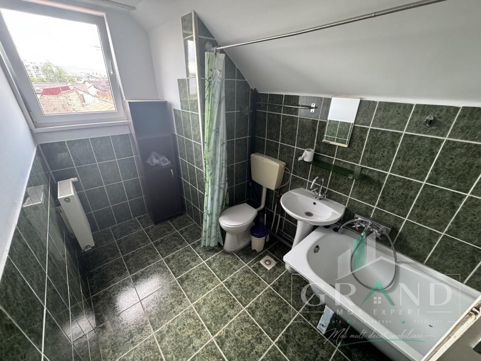 Casă 280 MP | 4 Camere | 4 Băi | 2 Bucătării | Garaj | Mărăști – Piața 1848