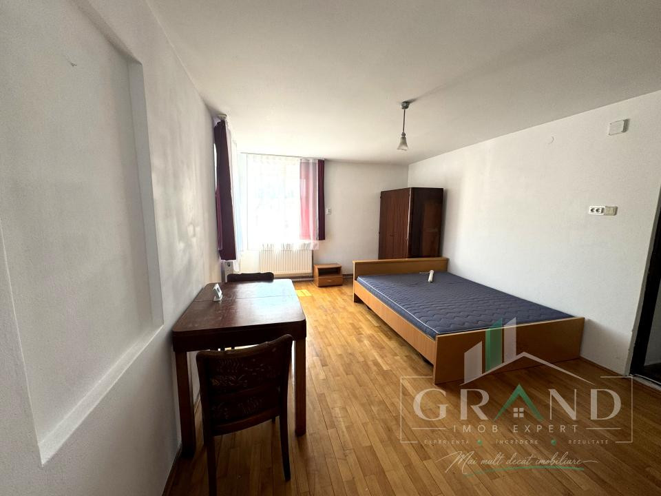 Casă 280 MP | 4 Camere | 4 Băi | 2 Bucătării | Garaj | Mărăști – Piața 1848