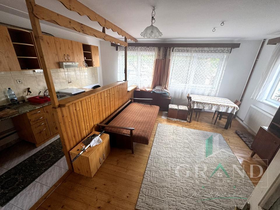 Casă 280 MP | 4 Camere | 4 Băi | 2 Bucătării | Garaj | Mărăști – Piața 1848