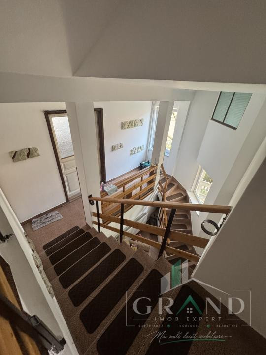 Casă 280 MP | 4 Camere | 4 Băi | 2 Bucătării | Garaj | Mărăști – Piața 1848