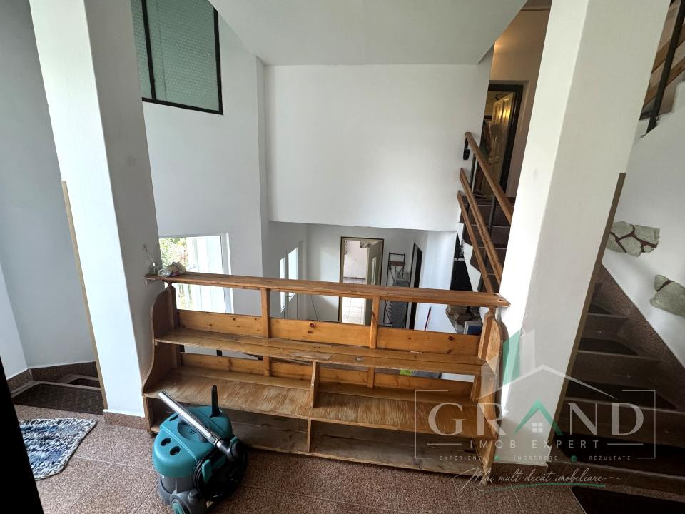 Casă 280 MP | 4 Camere | 4 Băi | 2 Bucătării | Garaj | Mărăști – Piața 1848