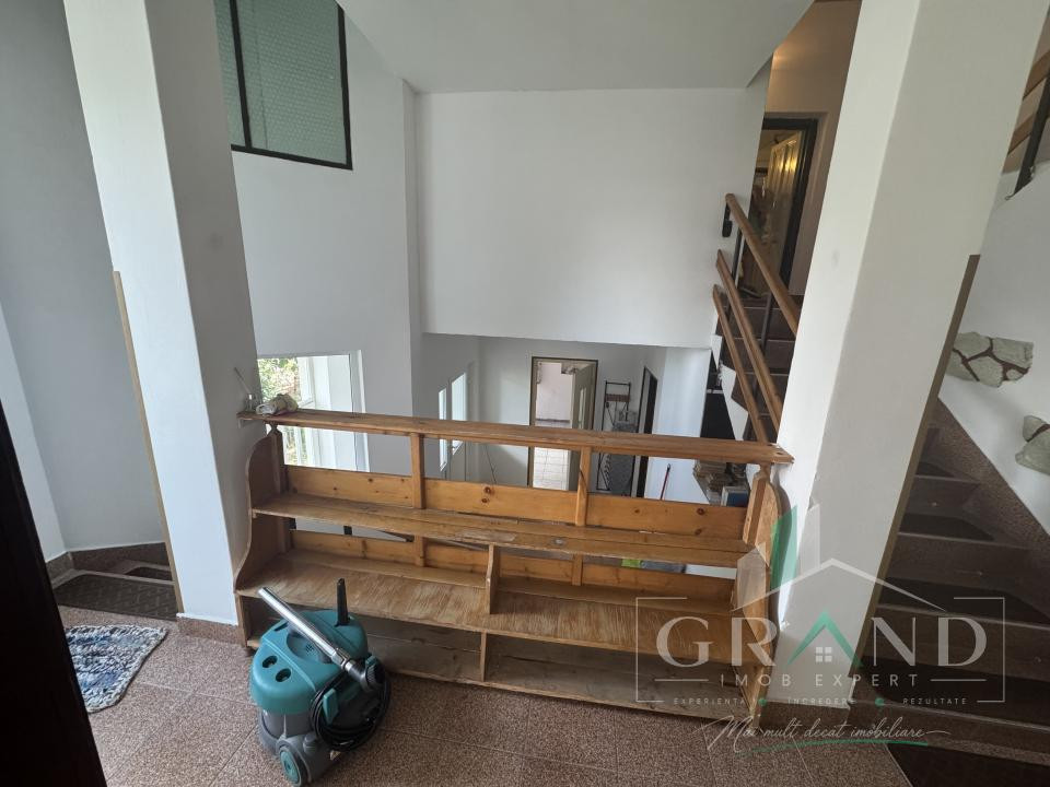 Casă 280 MP | 4 Camere | 4 Băi | 2 Bucătării | Garaj | Mărăști – Piața 1848