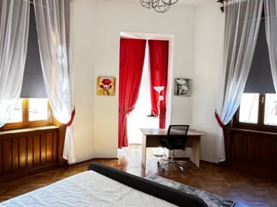 Apartament Ultracentral | 2 Camere | 70 MP | Petfriendly | Etaj 1 | Ultracentral