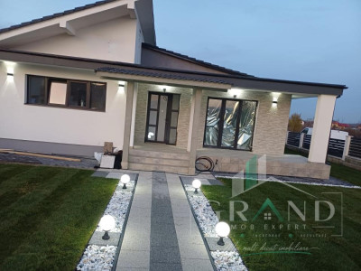 Casă individuală moderna 126mp util | Jucu de Mijloc