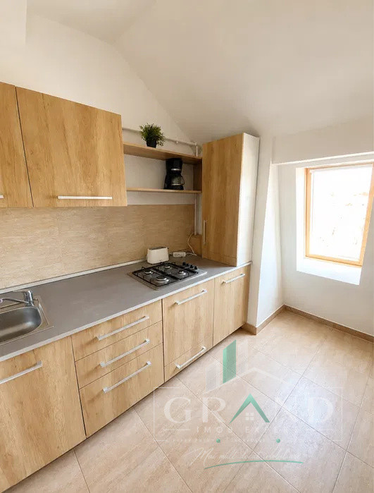 Oportunitate : Apartament 3 Camere | 65 MP | 2 Dormitoare | 2 Parcari | Iris