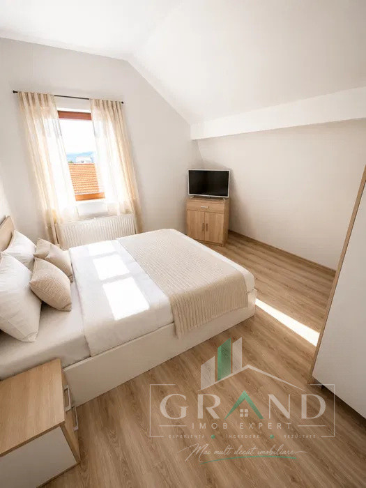 Oportunitate : Apartament 3 Camere | 65 MP | 2 Dormitoare | 2 Parcari | Iris