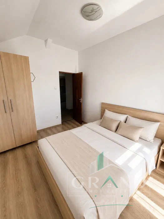 Oportunitate : Apartament 3 Camere | 65 MP | 2 Dormitoare | 2 Parcari | Iris