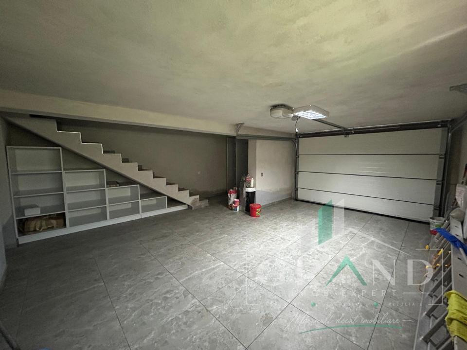 Casa de inchiriat 4 camere, Floresti