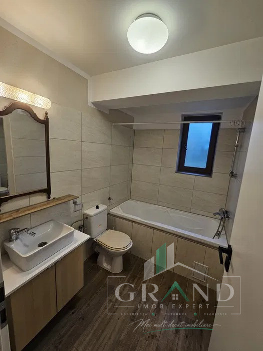 Apartament 2 camere + loc parcare, în Buna Ziua