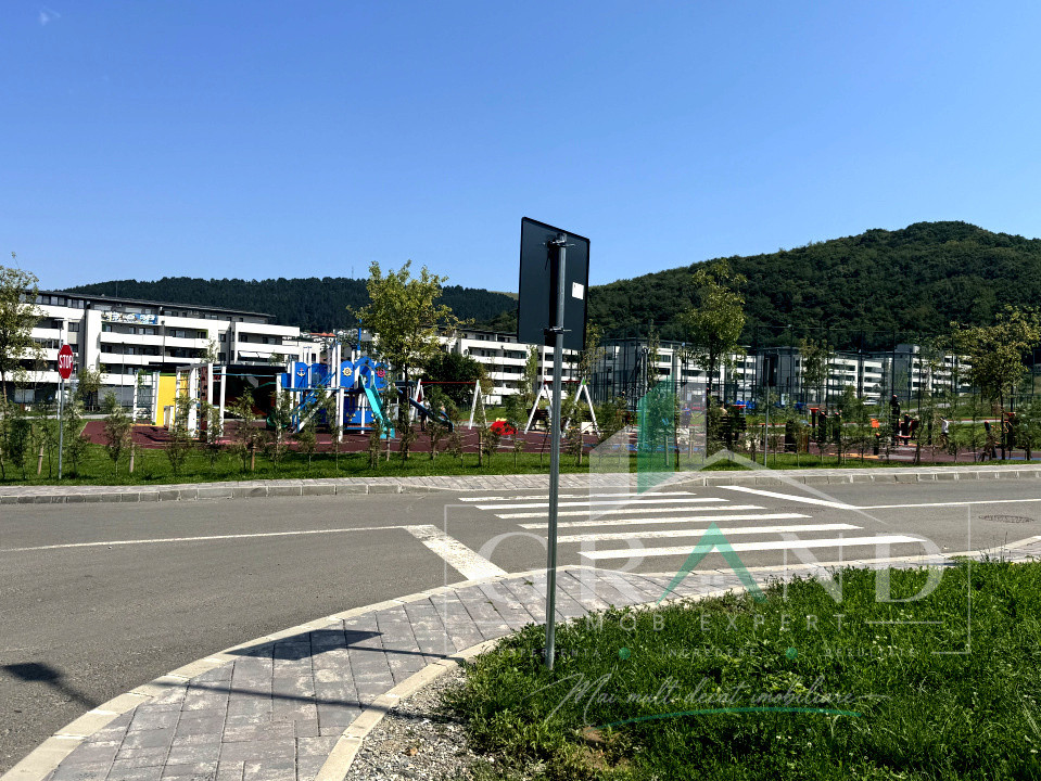 Ap 3 camere | 2 BALCOANE | PARCARE | Sub Cetate/Parc Poligon/Floresti