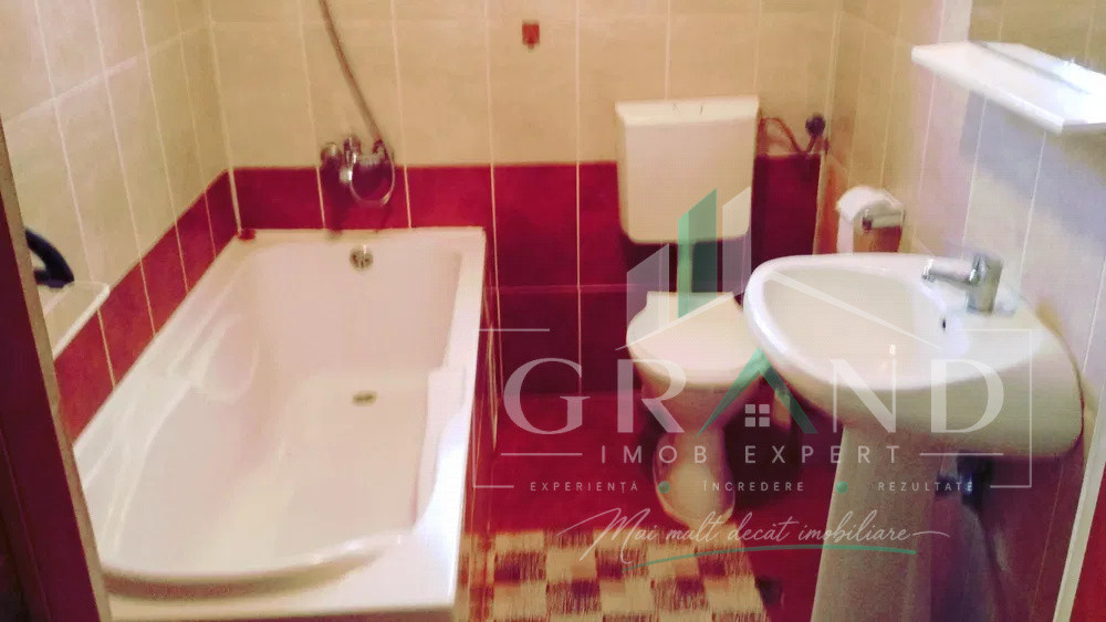 1 Camera | 35 MP | PETFRIENDLY | ZORILOR