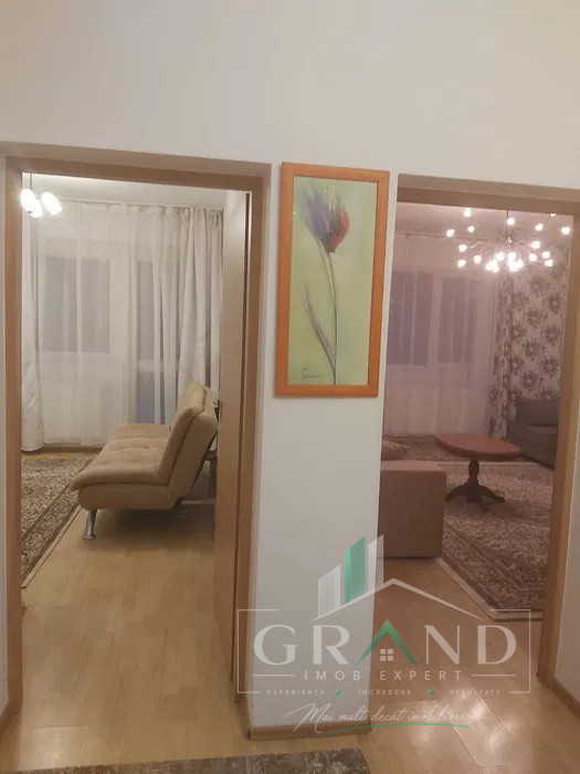 Apartament 3 Camere | 65 MP | Curte | Andrei Muresanu