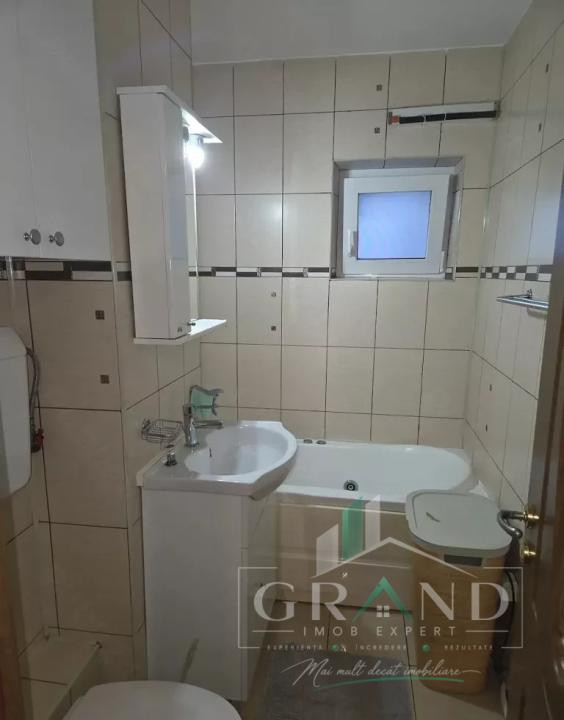 Apartametn 2 Camere | Decomandat | Parcare inclusa