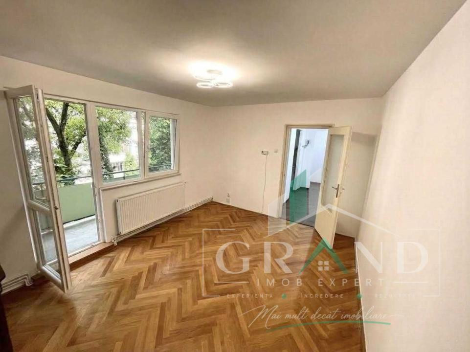 2 CAMERE | 51 MP | LOGIE 5 MP | BOXĂ | ET 2/4 | GHEORGHENI – C-TIN BRÂNCUȘI