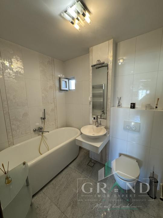 3 CAMERE DECOMANDATE | 2 BĂI | 2 BALCOANE | PARCARE | MĂRĂȘTI–CALEA DOROBANȚILOR
