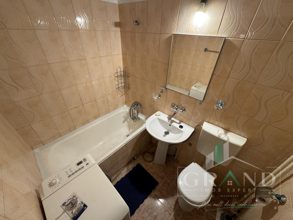 Garsonieră cu BALCON | 26 mp | UMF–Zorilor/P-ța Zorilor | Etaj 2/4 