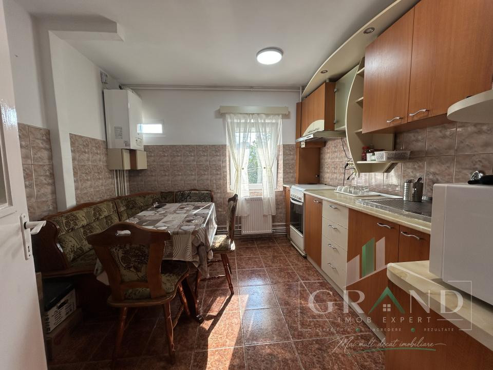 Apartament de închiriat 2 camere decomandate, Manastur 