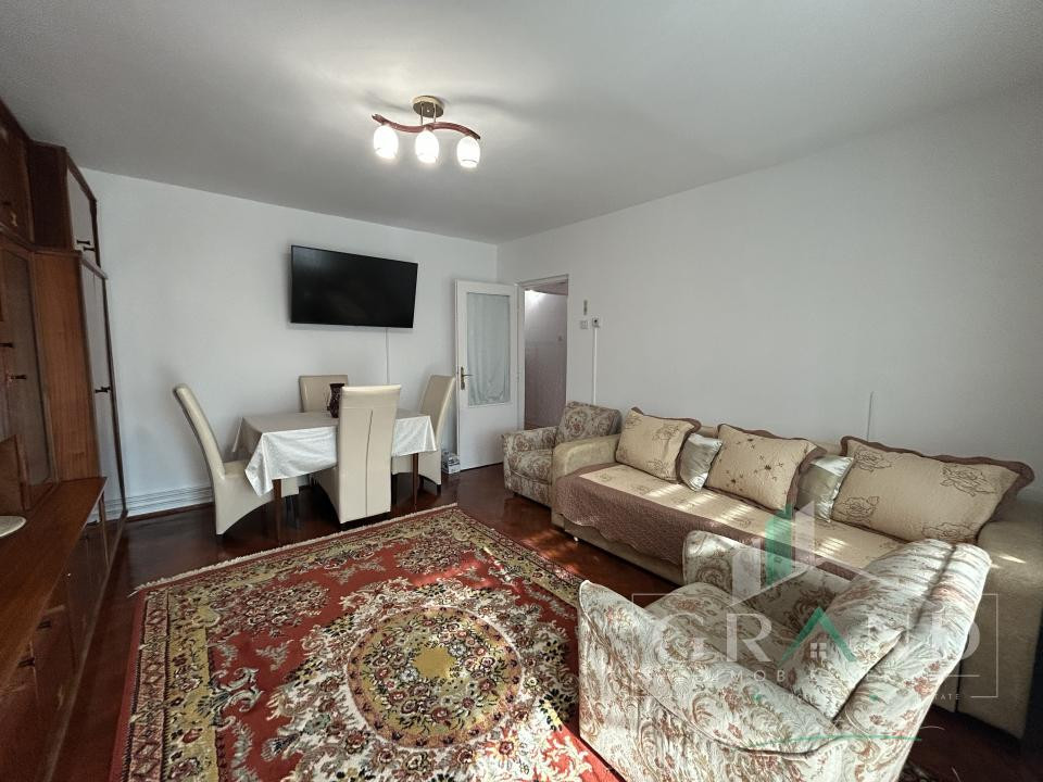 Apartament de închiriat 2 camere decomandate, Manastur 