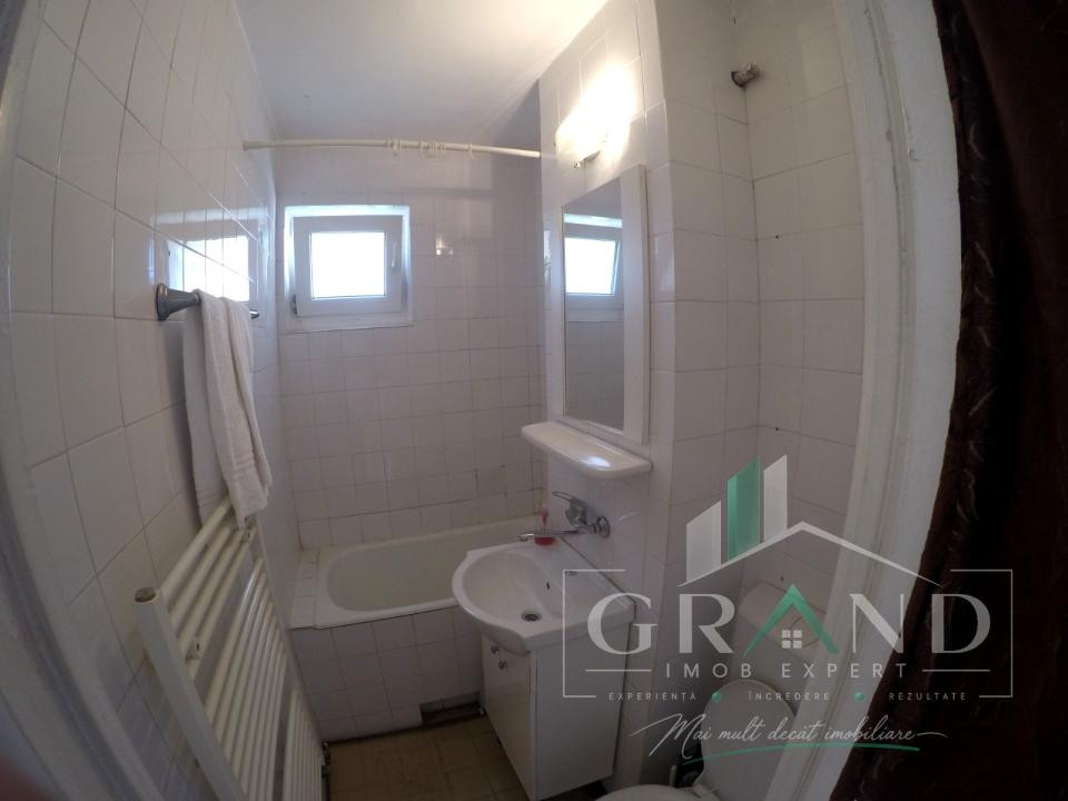 3 CAMERE DE VÂNZARE | MĂNĂȘTUR–Str.Mehedinți | Etaj 3/4