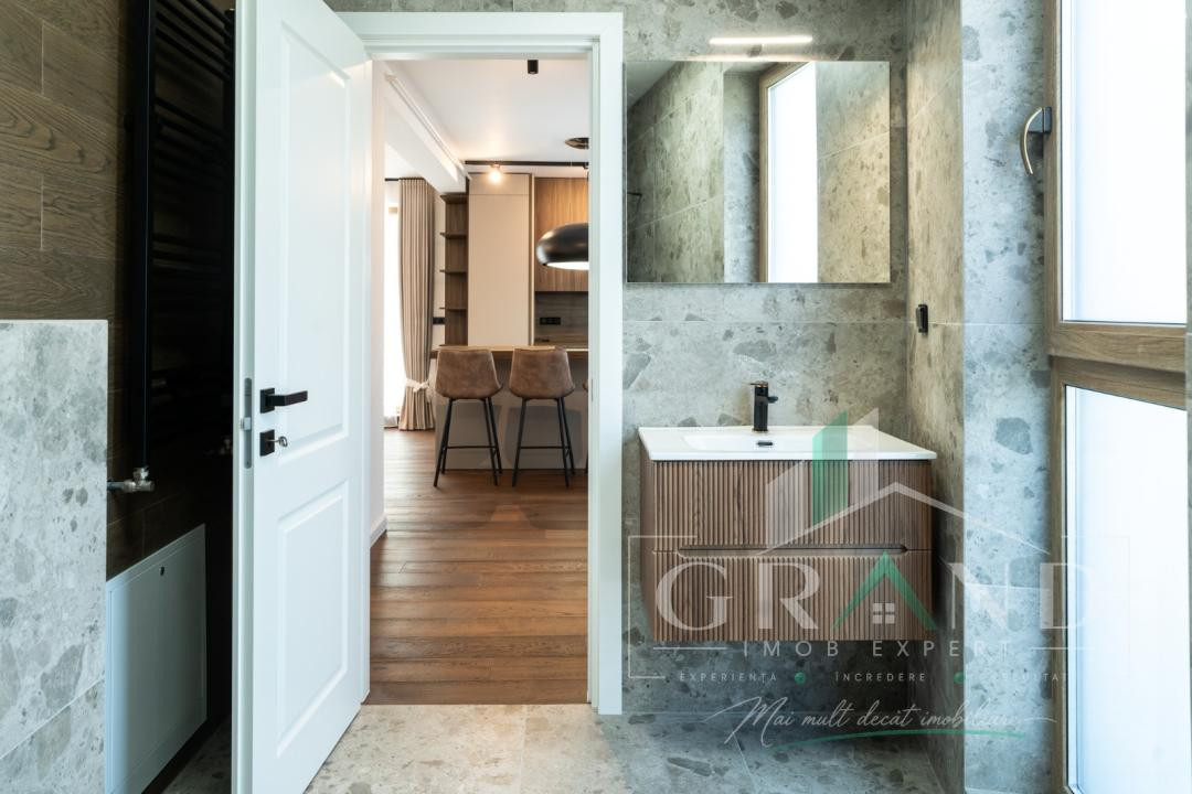 Penthouse pe două nivele, cu 100mp terasă, în Grigorescu