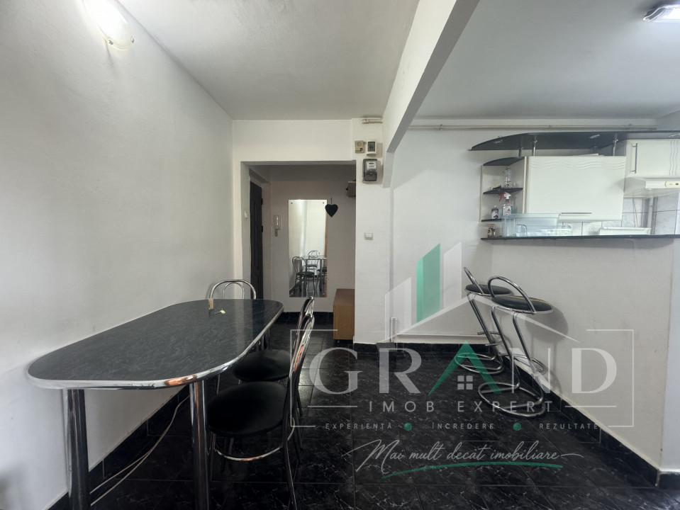 3 CAMERE | SPAȚIOS & EFICIENT | GHEORGHENI – ALBAC – HOTEL ROYAL 