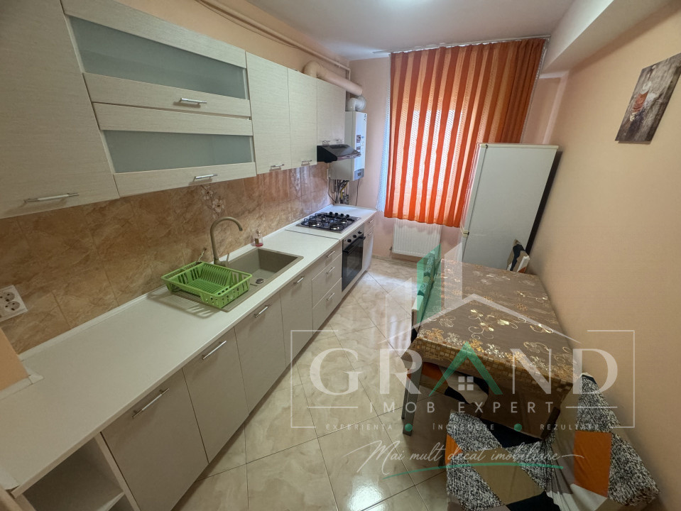 OPORTUNITATE!Ap 2 camere,DECOMANDAT,BALCON,PARCARE,zona Florilor/FLORESTI